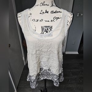 No boundaries lace layered tank top